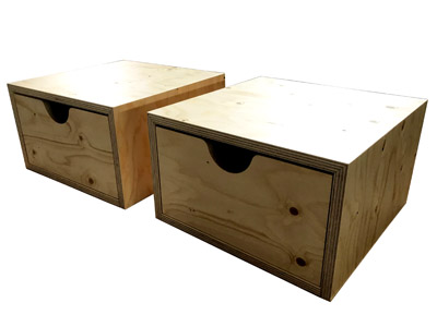 Möbelteile Holz montiert